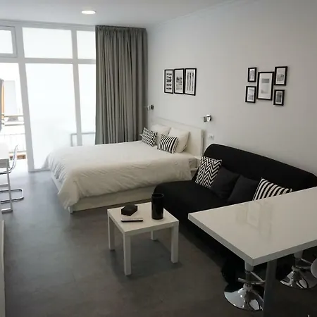 Daire Black & White Canteras Las Palmas de Gran Canaria