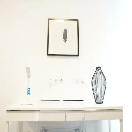 Apartment Black & White Canteras *