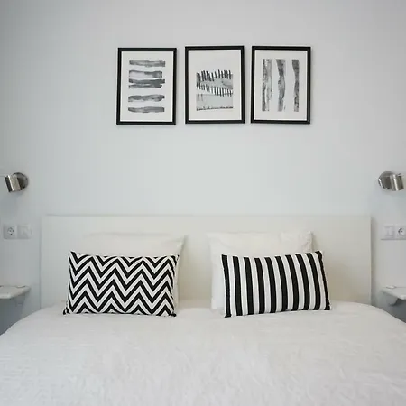 Black & White Canteras Apartment
